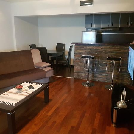 Bujic Apartment Petrovac Exterior foto