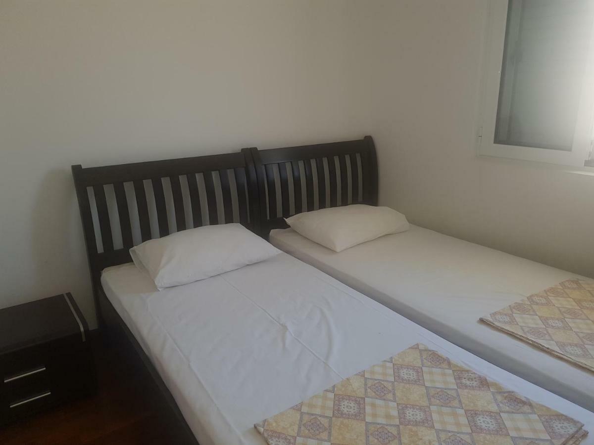 Bujic Apartment Petrovac Exterior foto
